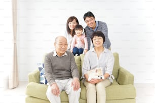 Foto di gruppo di famiglia