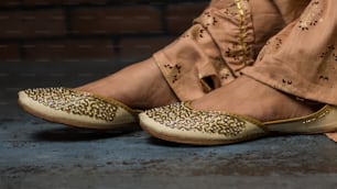 인도 전통 여성 디자이너 jutti (신발)