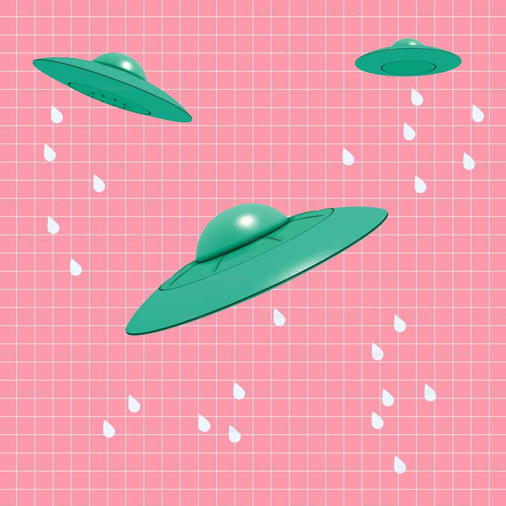 Regnerisches Herbstwetter, Herbstwetter. Drei UFOs mit Regentropfen auf rosafarbenem Hintergrund. Kopieren Sie Platz für Anzeige, Text. Modernes Design. Konzeptuelle, zeitgenössische, helle Kunstcollage. Retro-Stil, Surrealismus, modisch.