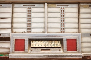 Immagine in stile retrò della parte anteriore di un vecchio jukebox