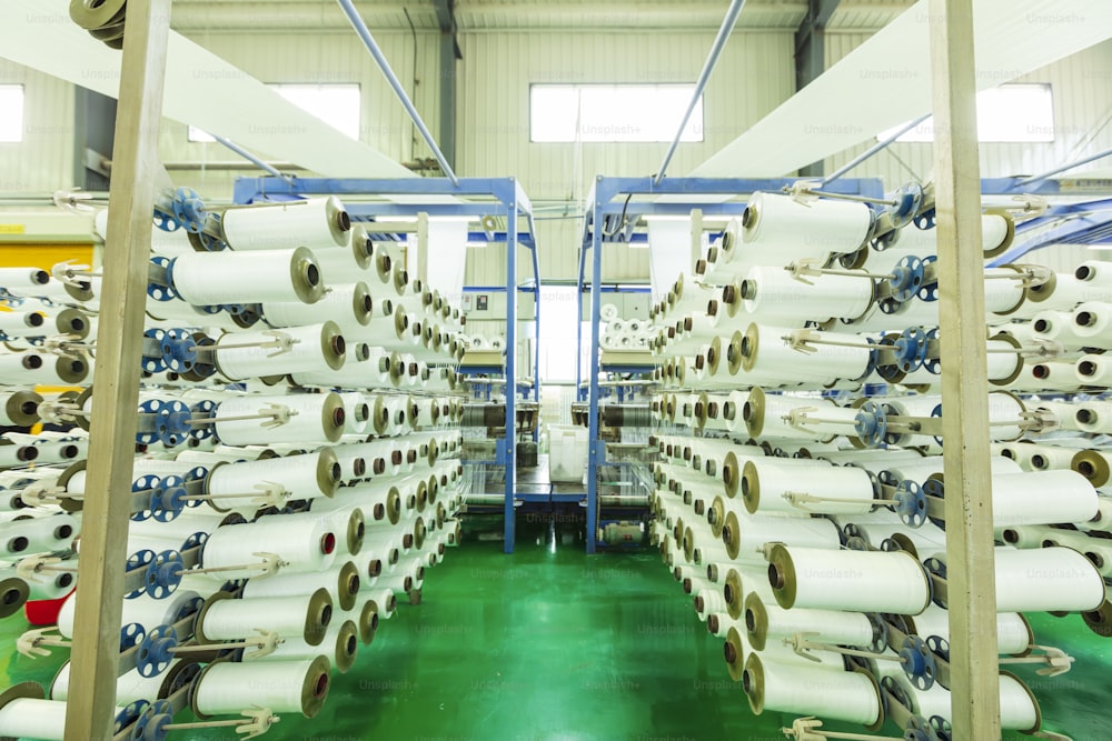Packaging bag production workshop, The production workshop of woven belt, A factory workshop where textile belts are produced