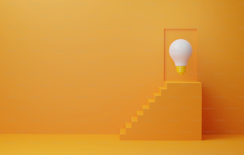 Scale su uno sfondo giallo-arancio direttamente alla grande lampadina sulla porta. Crescita creativa che porta al successo aziendale. Illustrazione di rendering 3D.