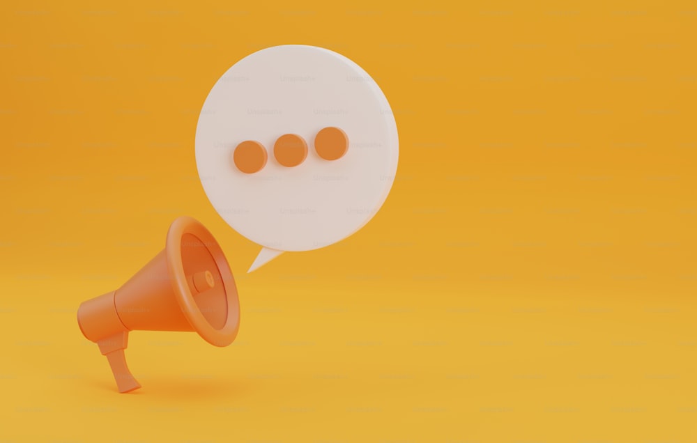 Megáfono naranja con burbuja de chat aislada sobre fondo amarillo. Publicidad promocional. Ilustración de renderizado 3D.