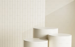 El podio blanco cilíndrico basa el lujo sobre fondo blanco abstracto. Escenario de exhibición de productos y espacio publicitario. Ilustración de renderizado 3D