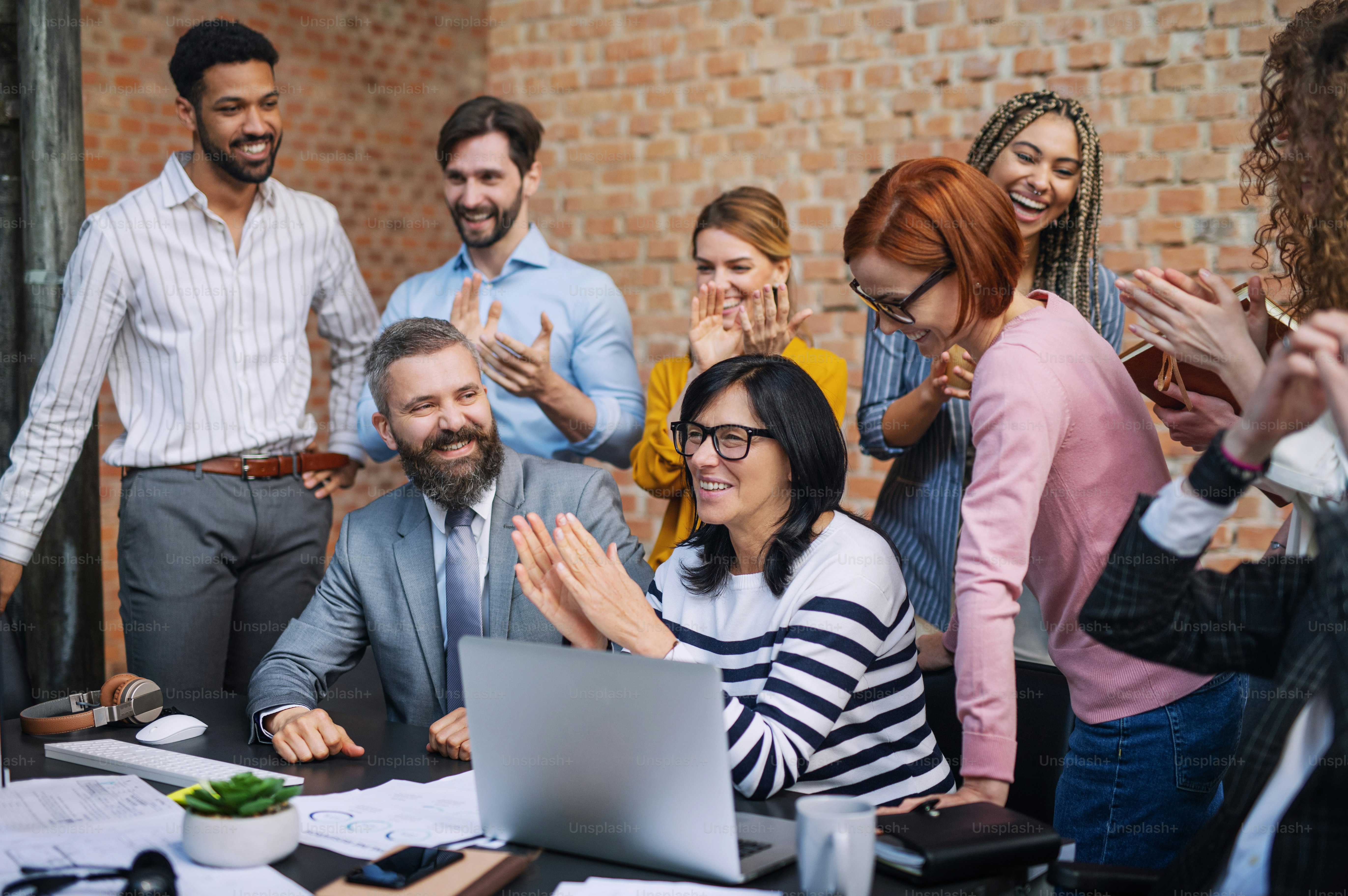 premium_photo-1682436283998-5dbeef3604fc