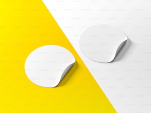 Zwei leere weiße runde Klebeaufkleber Mockup auf abstraktem Hintergrund, 3D-Rendering