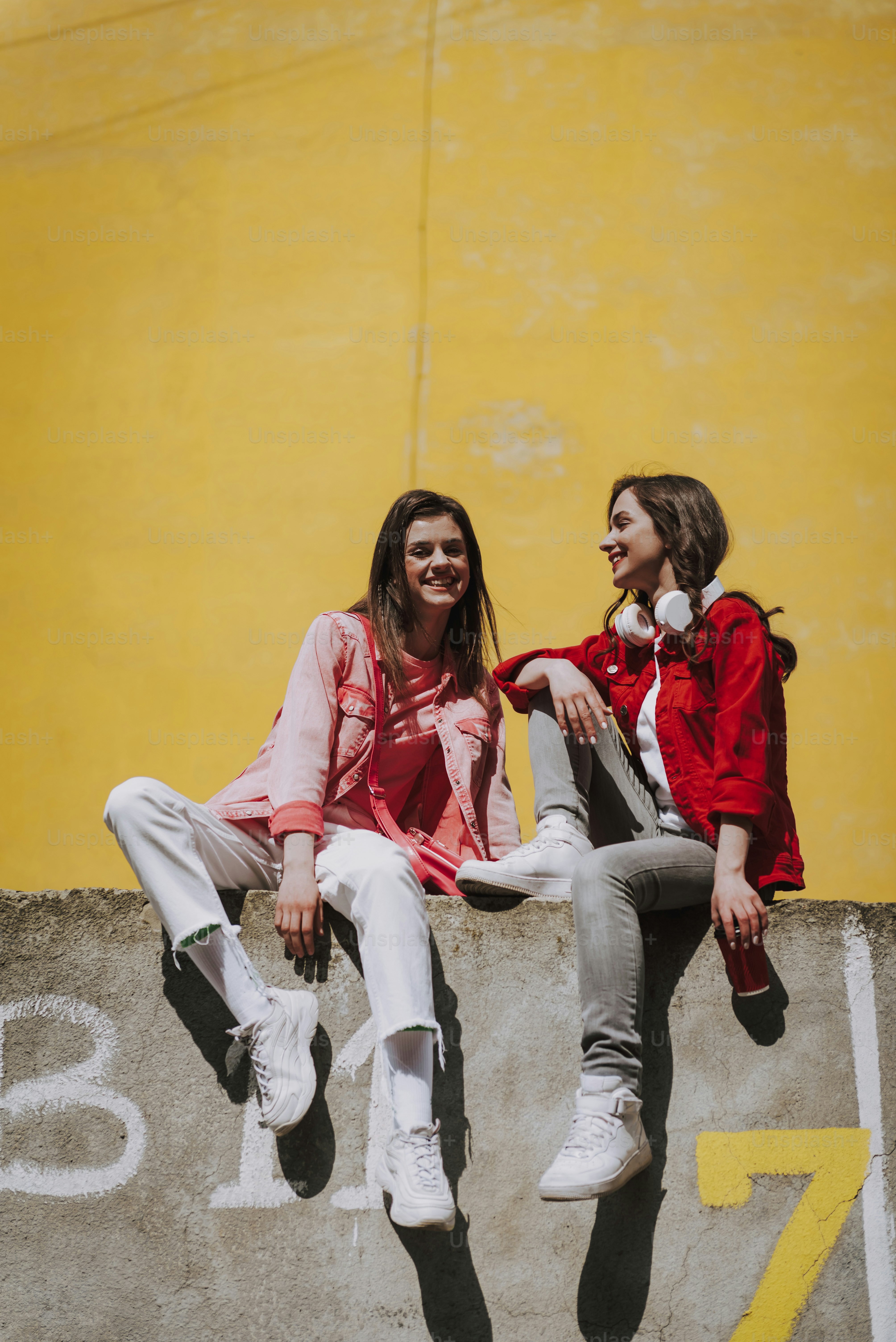Urban lifestyle concept. Full length portrait of happy young hipster ...