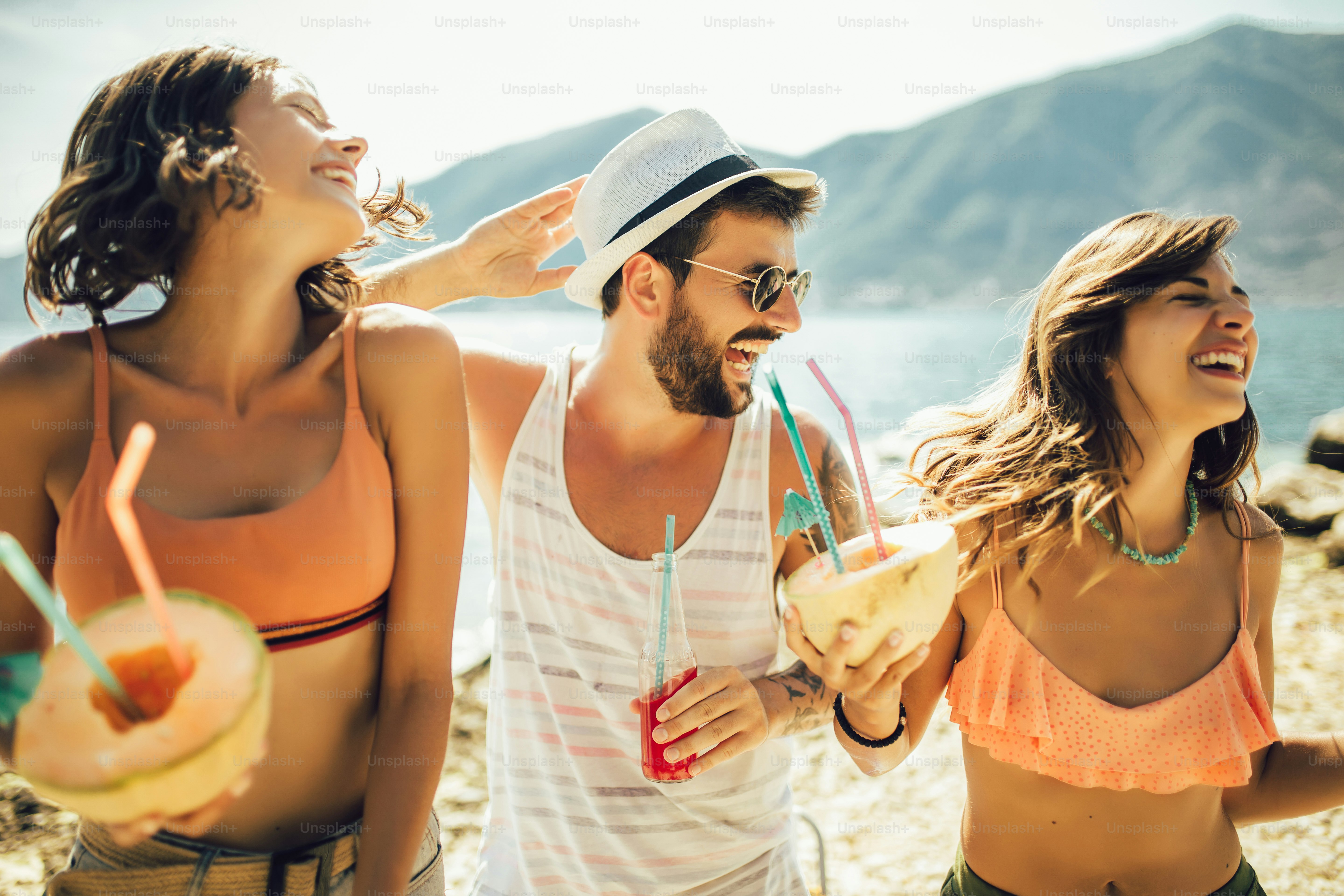 100+ Beach Party Pictures | Download Free Images on Unsplash