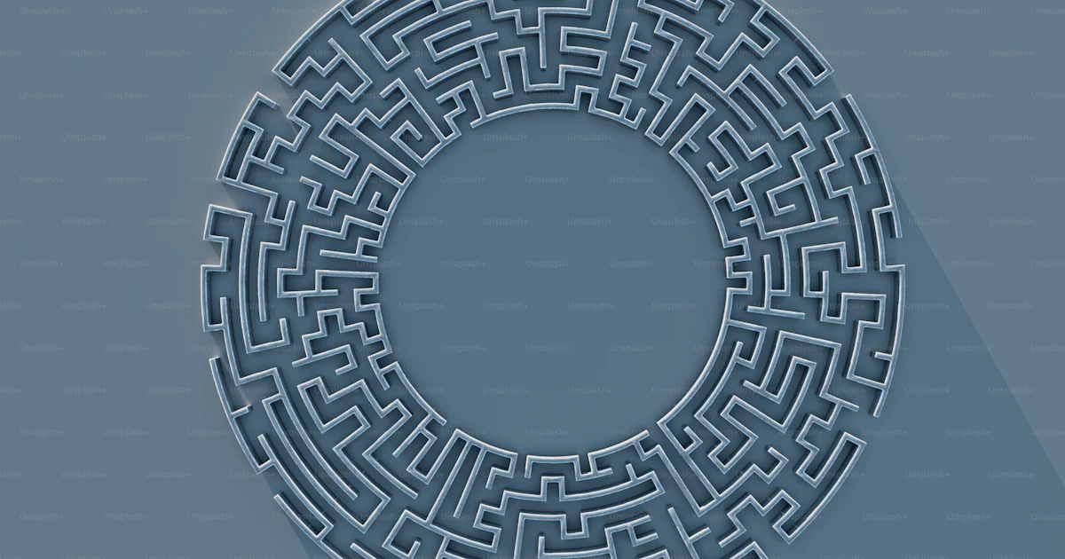 Labrinth Shape Round white labyrinth shape concept with a long shadow 3d rendering ...