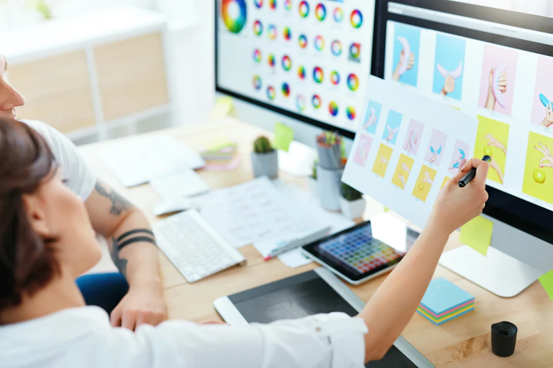 Professional web designer working on a modern website for a Glace Bay business