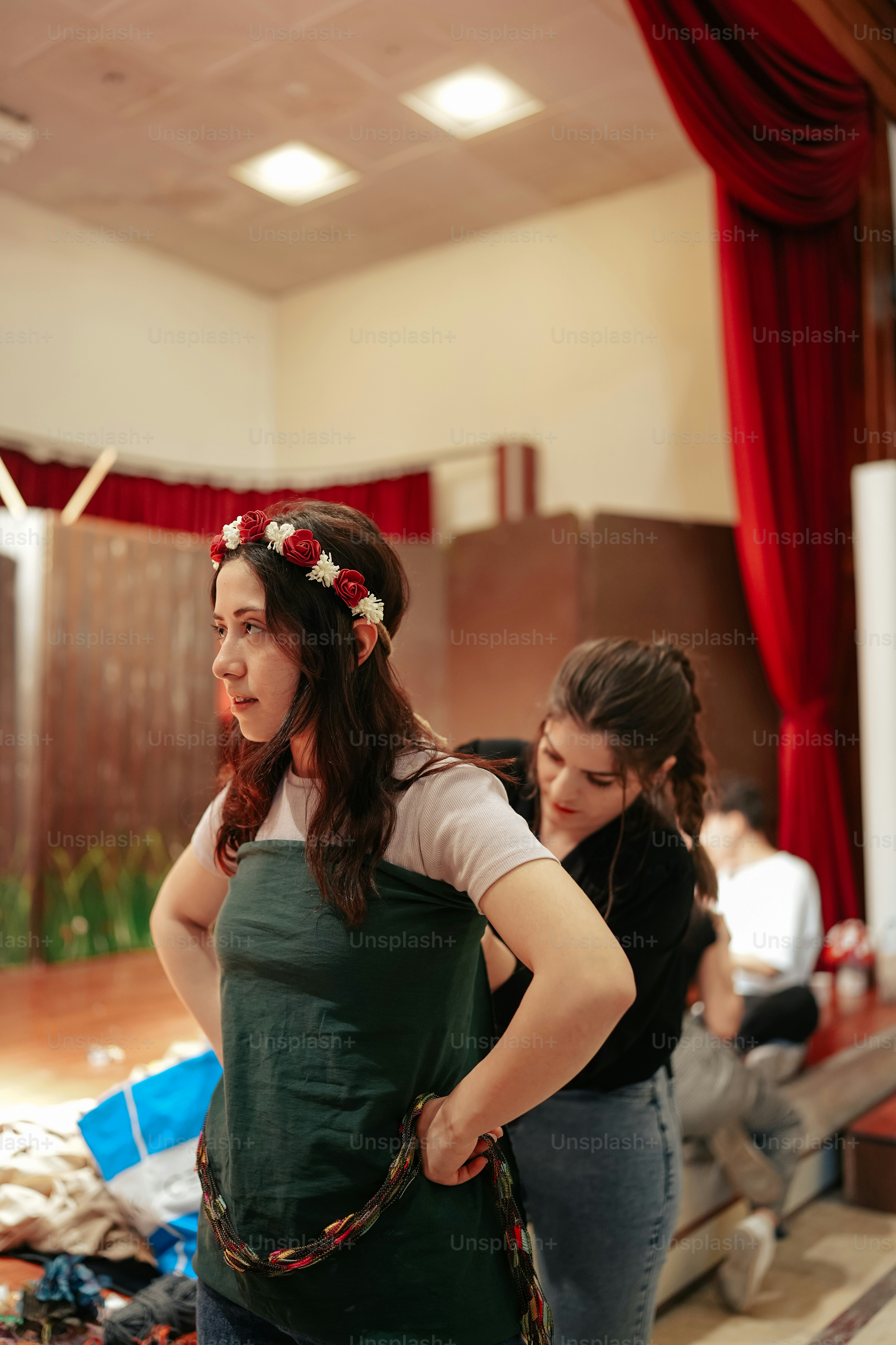 a couple of women standing next to each other