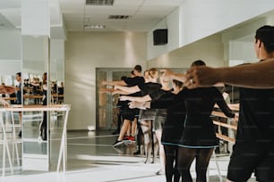 a group of people in a dance class