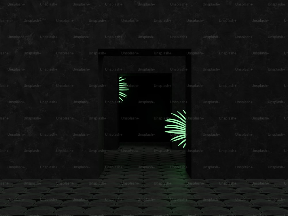 um quarto escuro com uma porta verde e uma planta