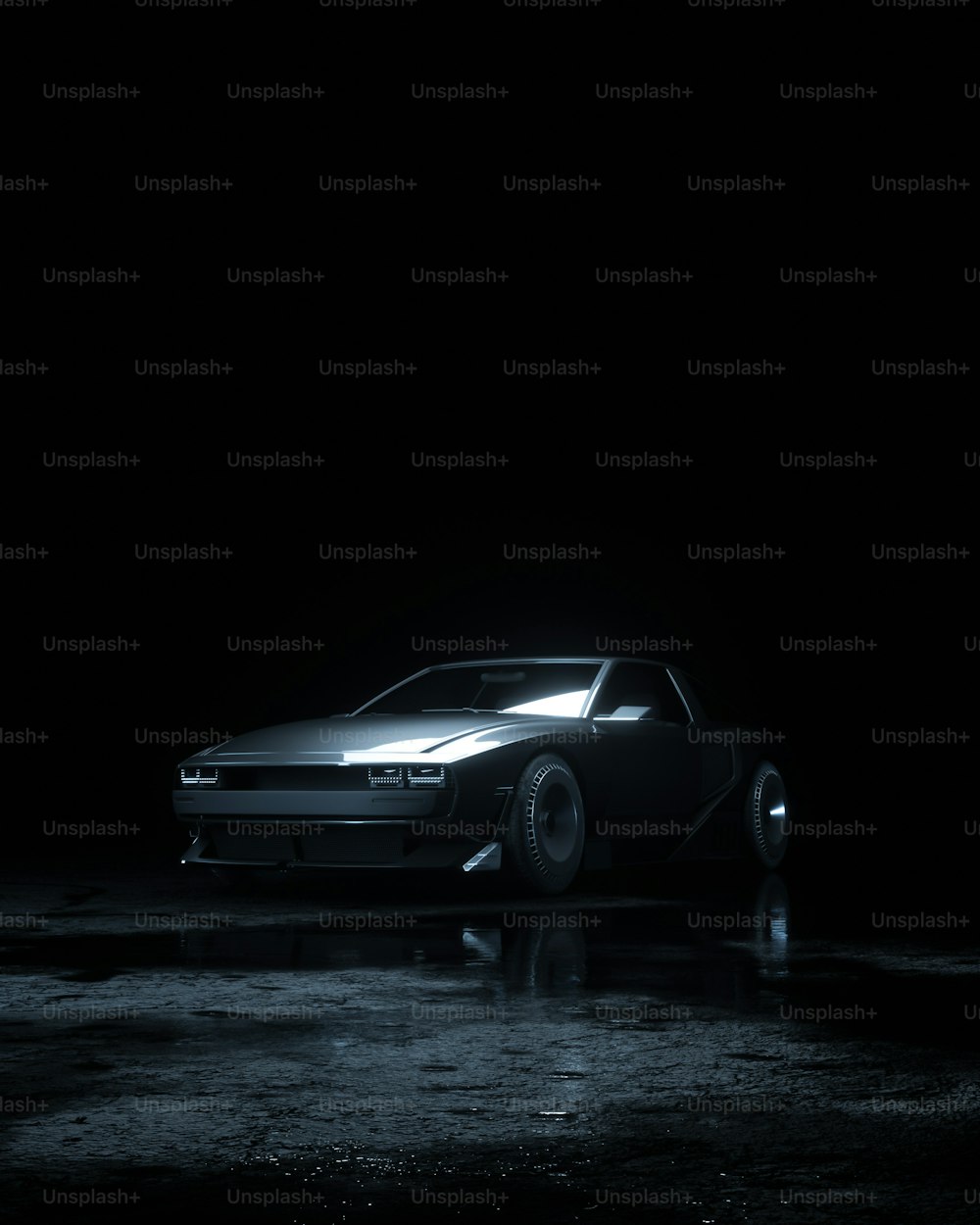 Un coche está estacionado en la oscuridad en el pavimento