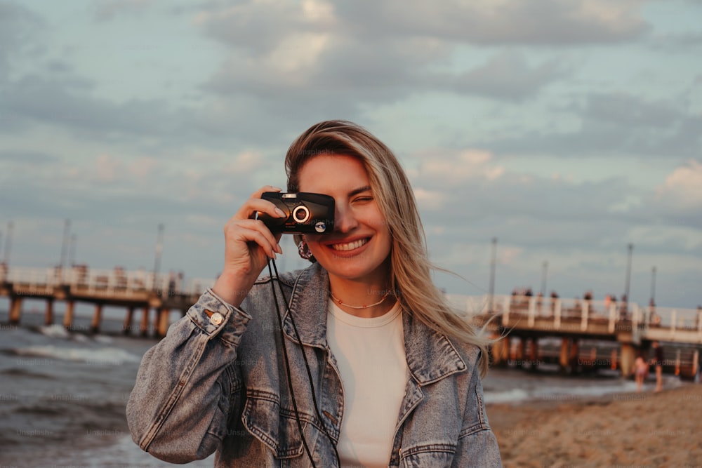 750+ Woman Profile Pictures  Download Free Images on Unsplash