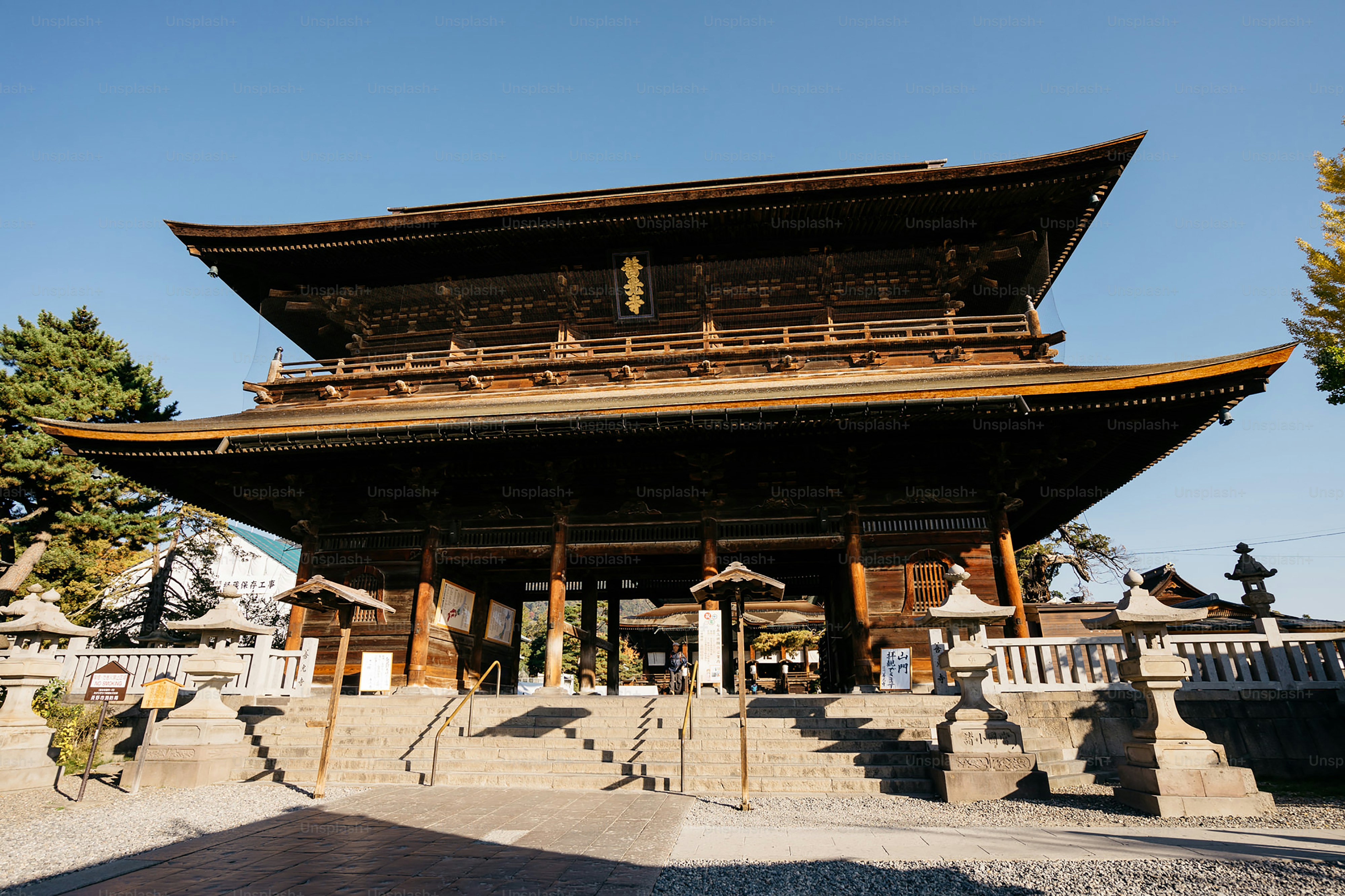 Kinkakuji Temple: Keajaiban Emas di Kyoto yang Wajib Dikunjungi