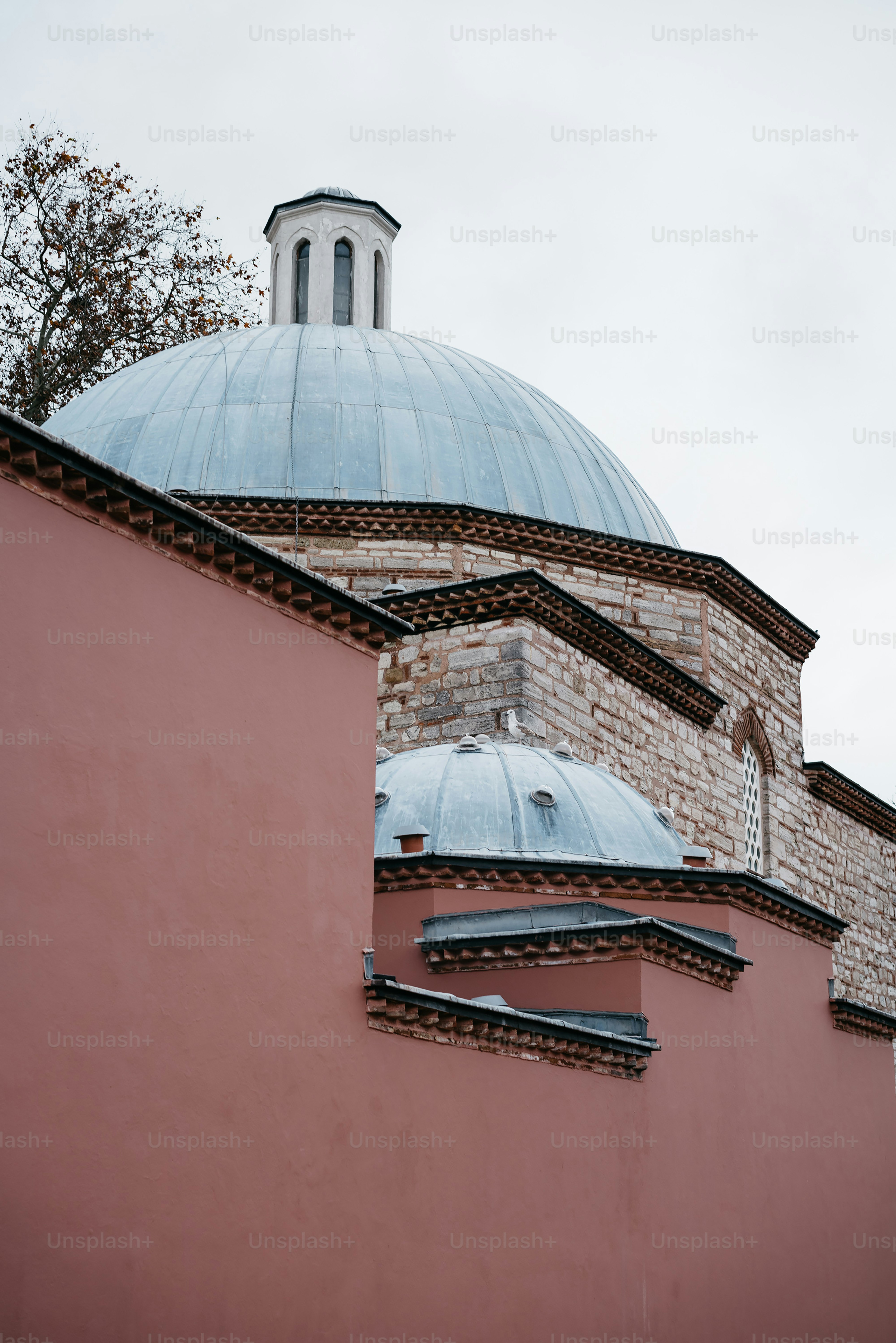 a building with a dome on top of it