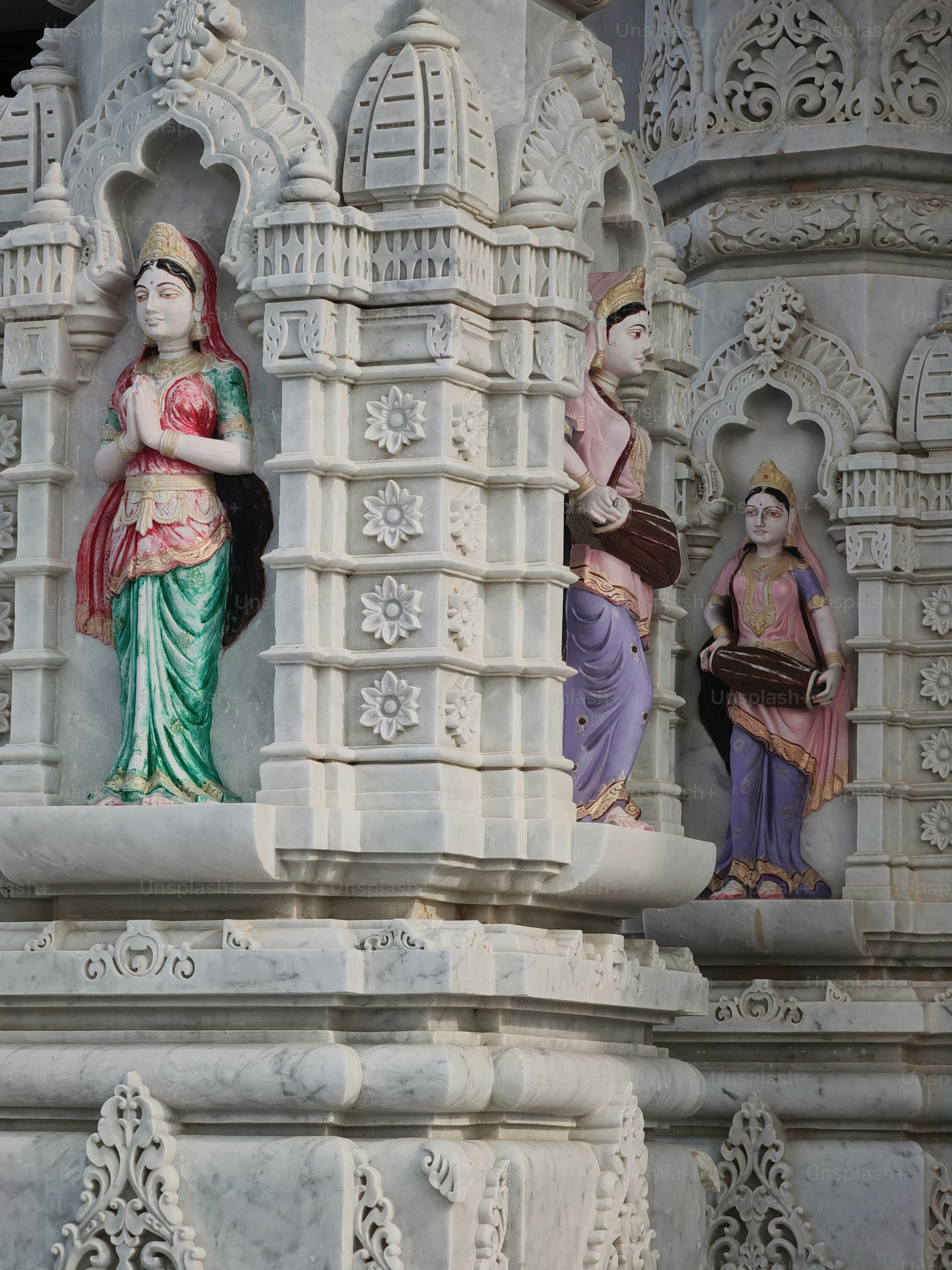 premium_photo-1691030925596-c8a0897fd796?ixid=M3wxMjA3fDB8MXxzZWFyY2h8MTN8fGRoYXJhbXNoYWxhJTIwZXNjb3J0JTIwYWdlbmN5fGVufDB8fHx8MTczOTA2MzAxNnww\u0026ixlib=rb-4.0.3