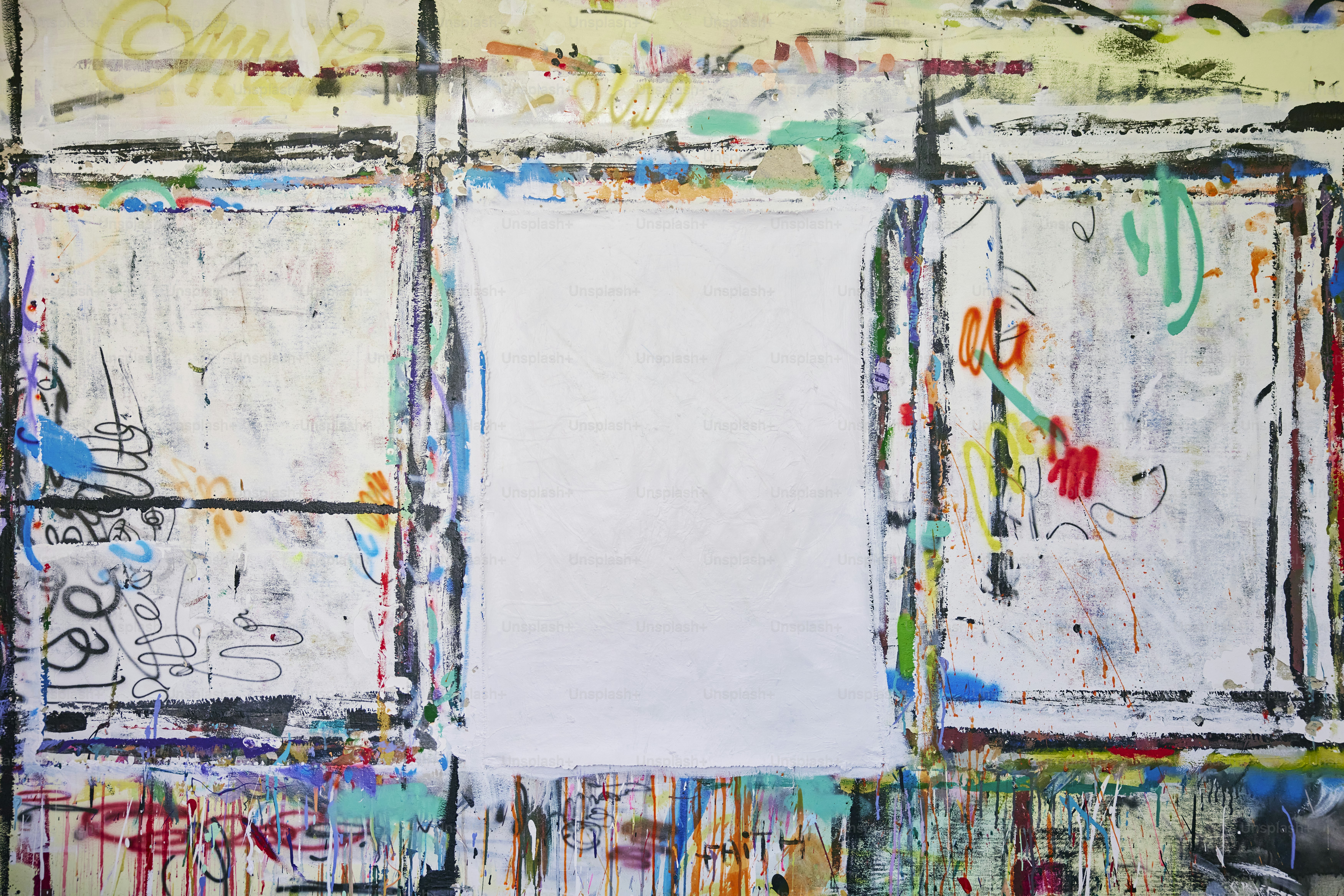 青、緑、赤の抽象画の写真 – Unsplashの壁紙の無料画像