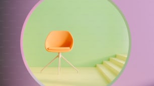 Una silla naranja sentada frente a una pared verde
