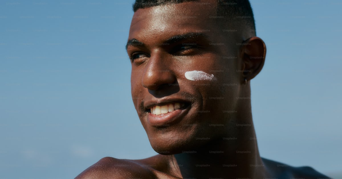 A Man With A White Patch On His Face Photo Man Image On Unsplash a-man-with-a-white-patch-on-his-face-photo-man-image-on-unsplash