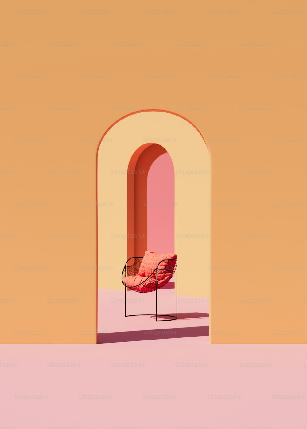 ein Stuhl, der in einem Raum mit einer rosa Wand sitzt