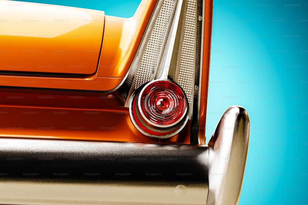 um close up de um carro laranja com a porta aberta
