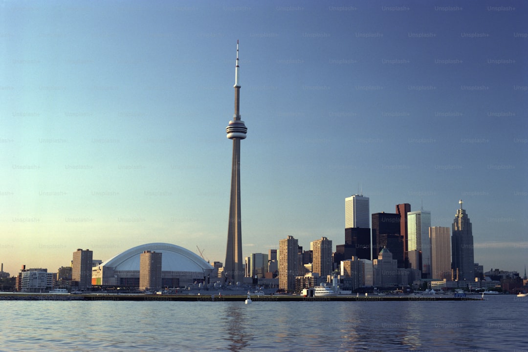 Where to Stay: Top Hotels for Easy Access to Scotiabank Arena and B… — How to Plan the Ultimate Sports