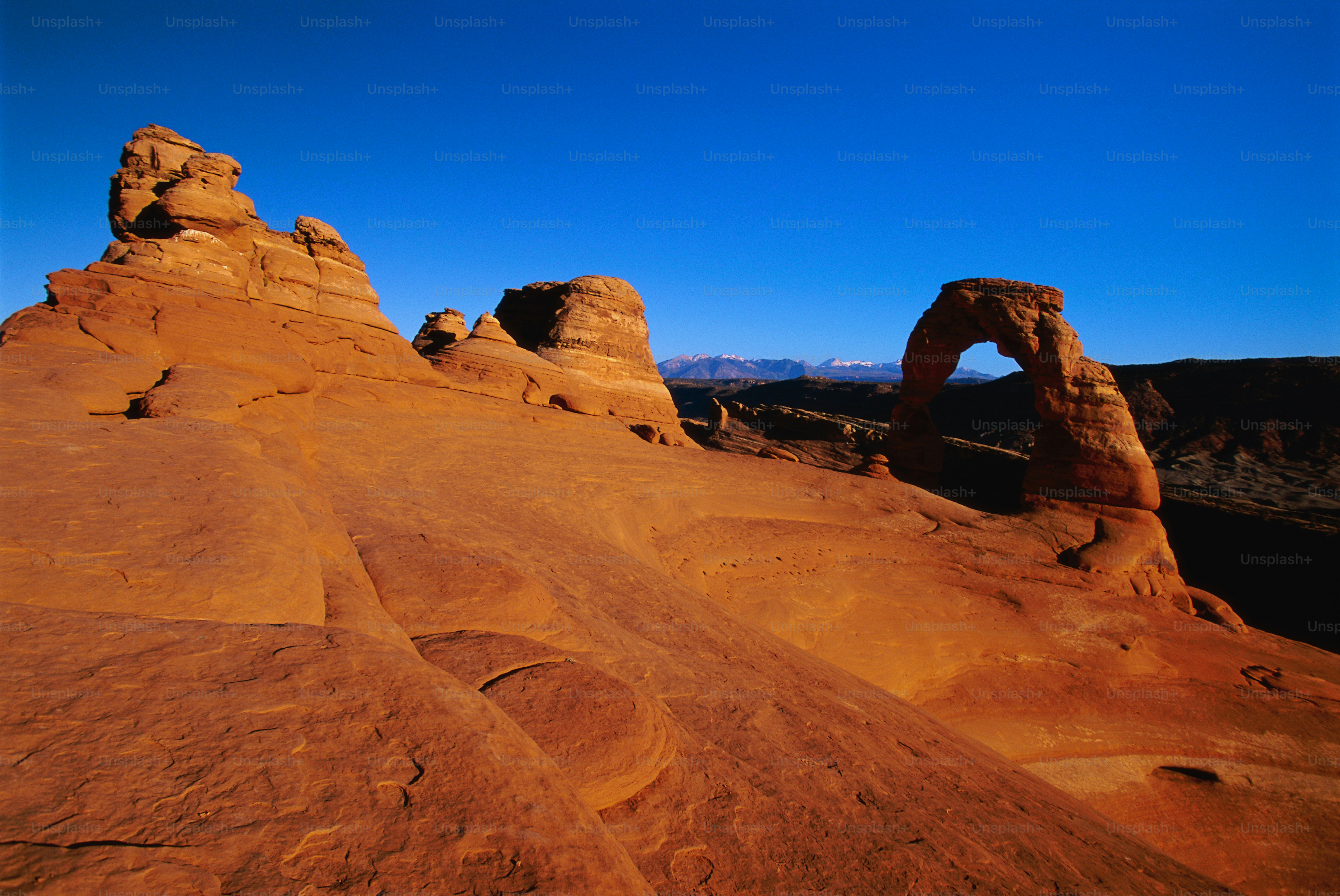 Les formations de roches emblématiques de Monument Valley,