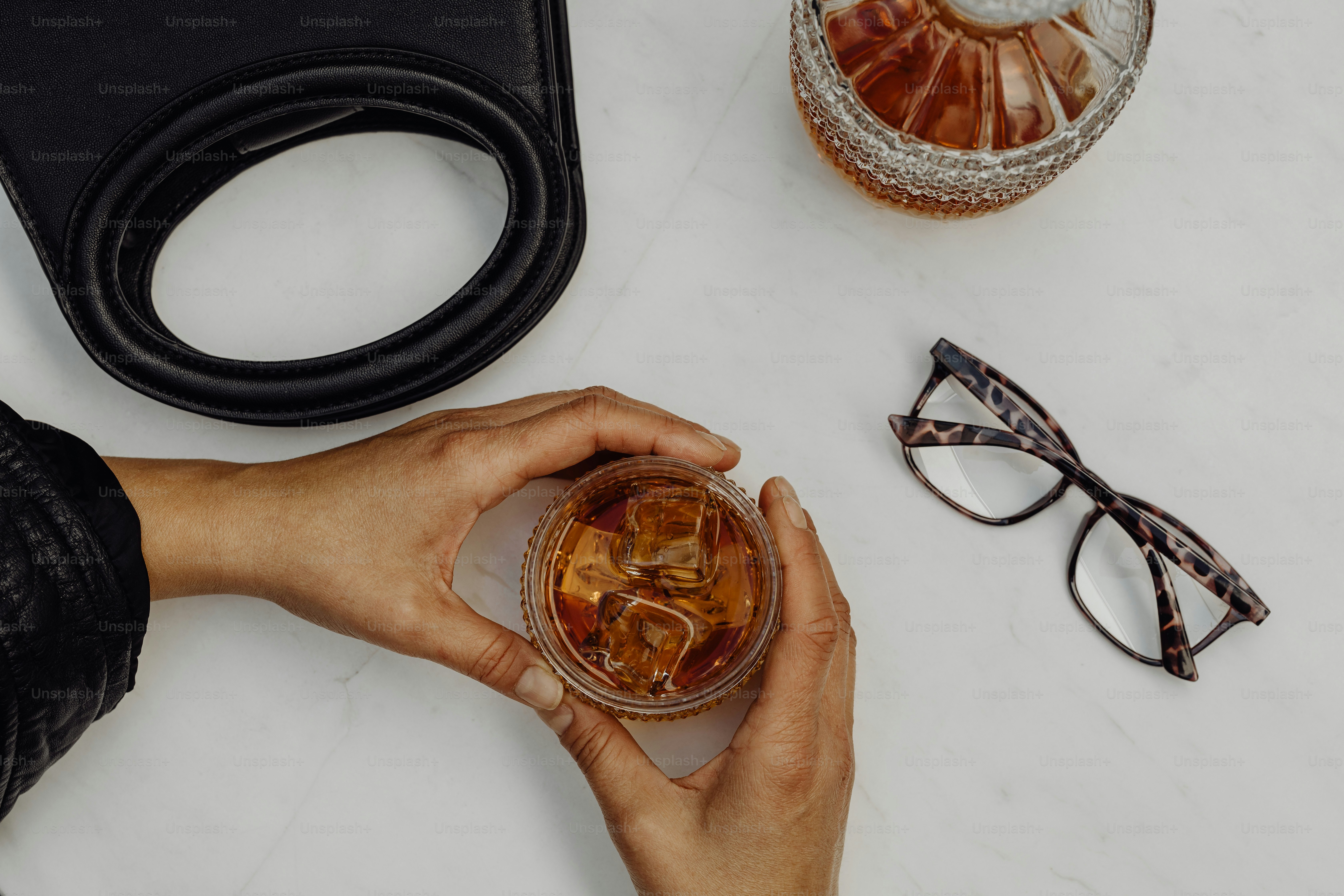 룸알바, 여우알바, 여성알바