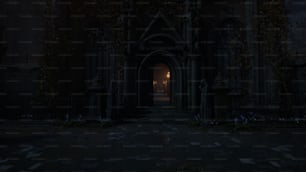 um corredor escuro com uma luz no final dele