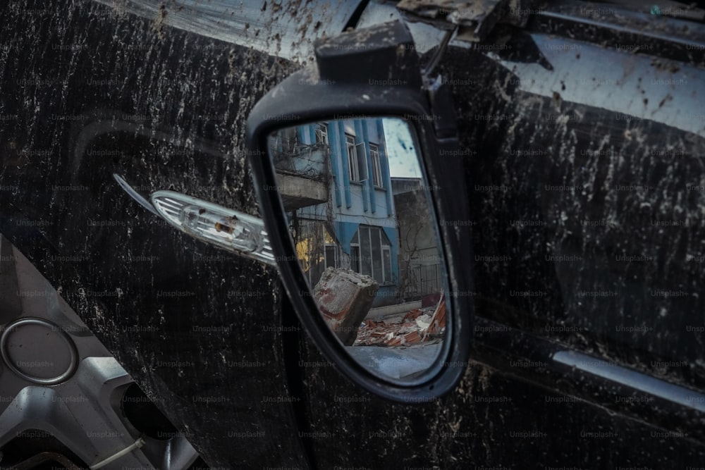 a side view mirror on the side of a car