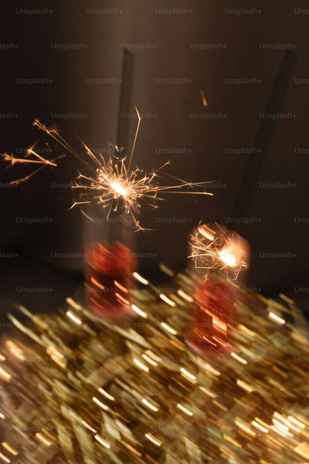 a bunch of sparklers that are on a table