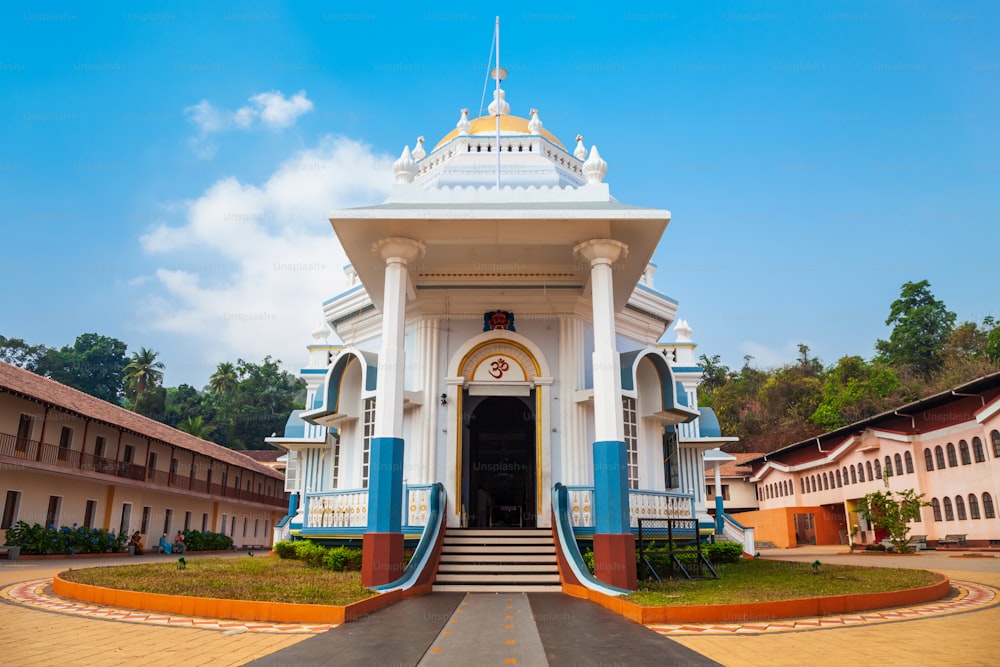 Der Shri Mangeshi Tempel ist ein Hindu-Tempel in der Stadt Ponda im indischen Bundesstaat Goa