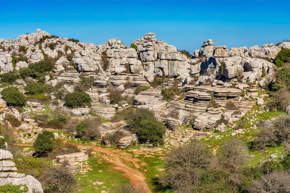 The rocks unique shape is due to erosion that occurred 150 million years ago during the Jurassic age, when the whole mountain was under sea water. Torcal de Antequera