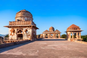 Ruínas reais do enclave na cidade antiga de Mandu no estado de Madhya Pradesh da Índia
