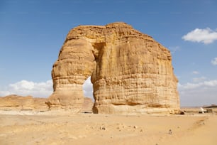 Rocha de elefante famosa em Al Ula, Arábia Saudita