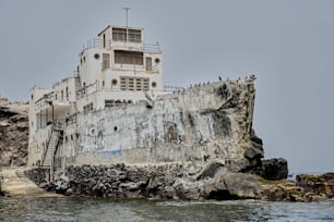 ANTIGUA CASA BARCO EN PLAYA PUCUSANA 페루 TURISTICO