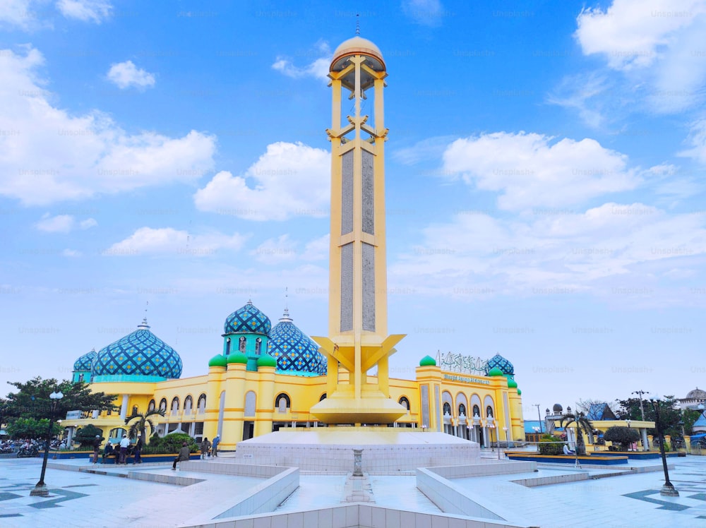 인도네시아 알 카로마 마르타 푸라 모스크 (Al-Karomah Martapura)의 아름다운 전망