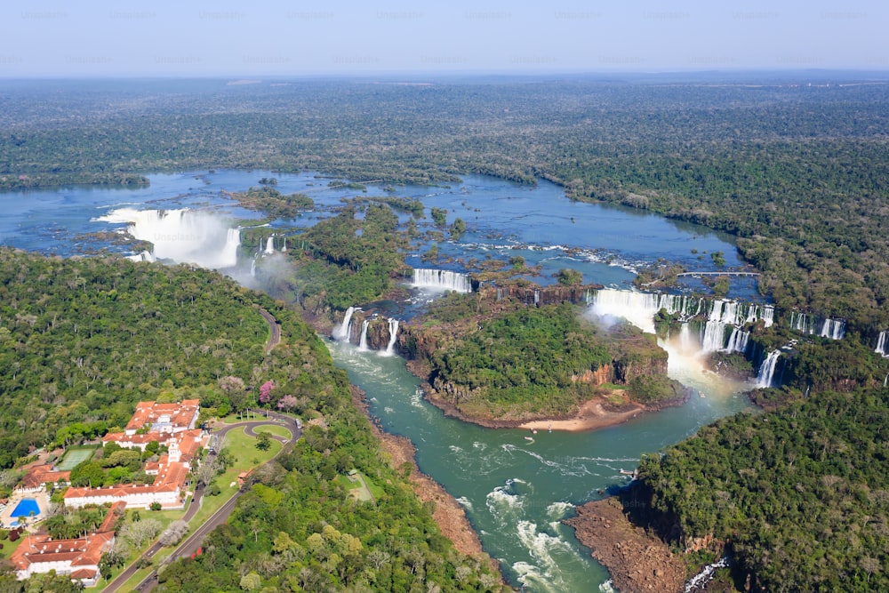 Vista dall'elicottero dal Parco Nazionale delle Cascate dell'Iguazú, Argentina