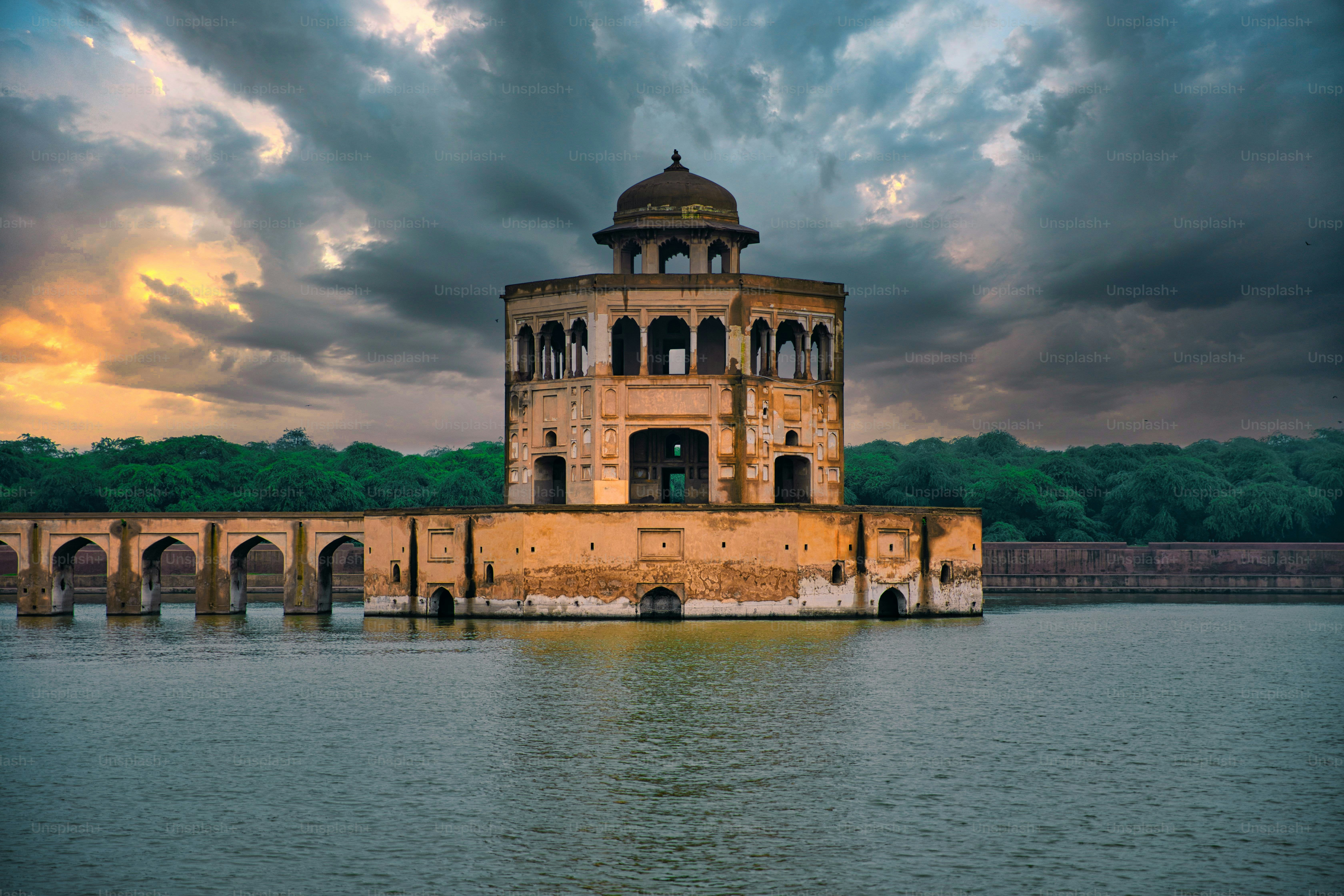 7 Pakistan Hidden Lakes Mentioned in Local Literature