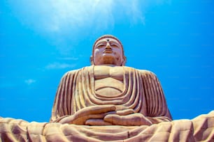 Buda gigante em Bodhgaya, Bihar, Índia.
