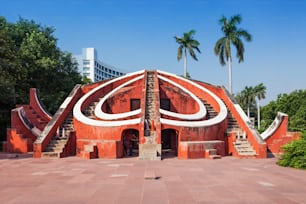 El Jantar Mantar se encuentra en la moderna ciudad de Nueva Delhi, India