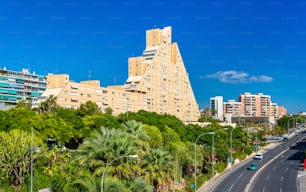 Blick auf Wohnhäuser in Alicante, Spanien