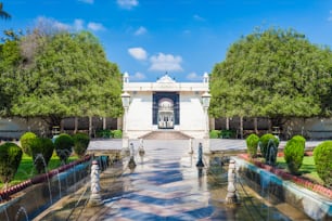 Saheliyon-ki-Bari (Courtyard of the Maidens) is a major garden in Udaipur, India