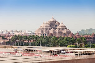 Façade d’un temple, Akshardham, Delhi, Inde