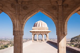 Pavillon Rupmati à Mandu, Madhya Pradesh, Inde