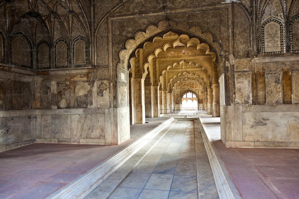 Intarsienmarmor, Säulen und Bögen, Saal der Privataudienz oder Diwan I Khas im Lal Qila oder Roten Fort in Delhi, Indien