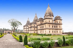 Chhatris or Cenotaphs are dome shaped structure built in 17th century for a long memory about raja of Orchha city.