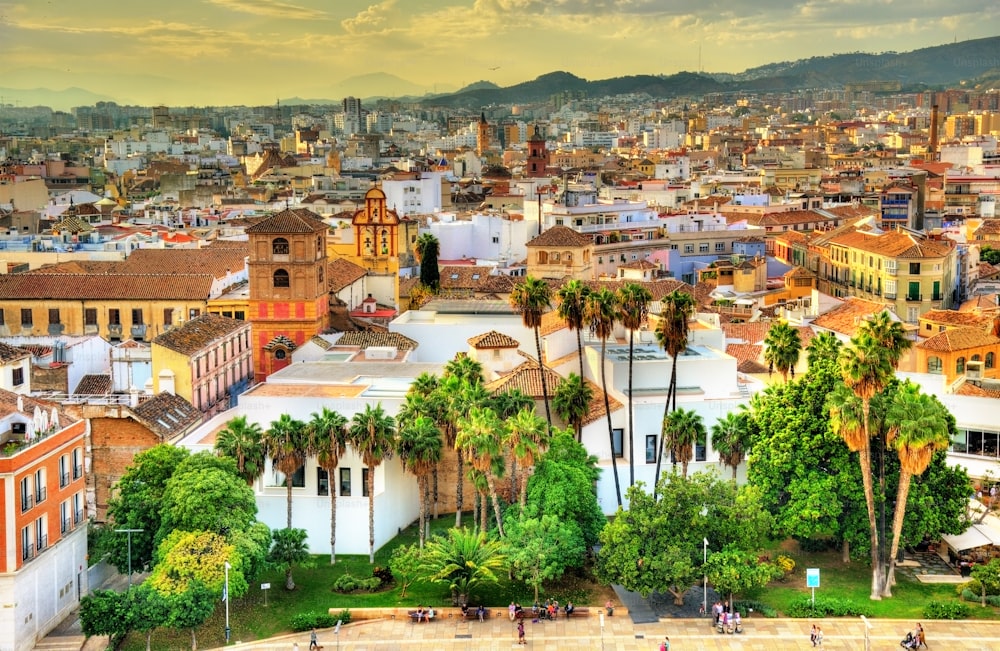 Vista panorâmica de Málaga a partir da Alcazaba - Andaluzia, Espanha
